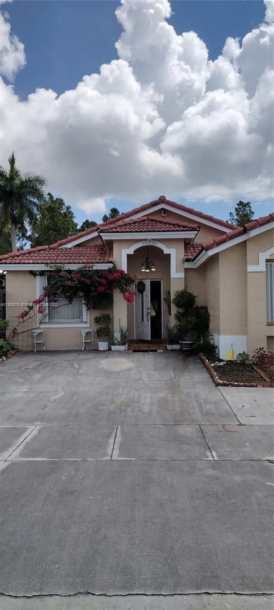 Real estate property located at 18041 142nd Ct, Miami-Dade County, Miami, FL