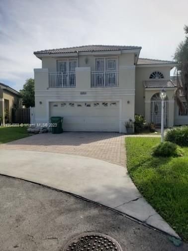 Real estate property located at 15856 79th Ter, Miami-Dade County, Miami, FL
