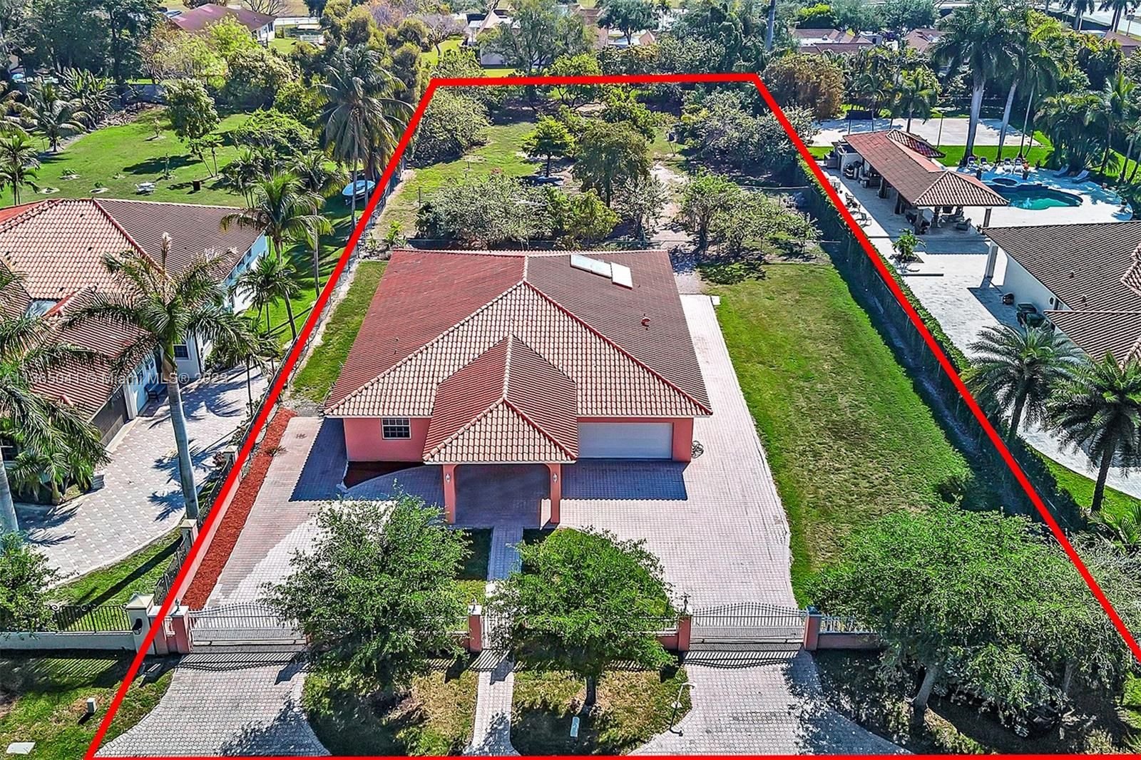Real estate property located at 279 119th Ave., Miami-Dade County, Miami, FL