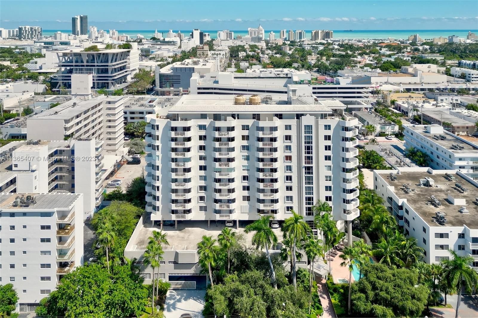 Real estate property located at 1621 Bay Rd #605, Miami-Dade County, Miami Beach, FL