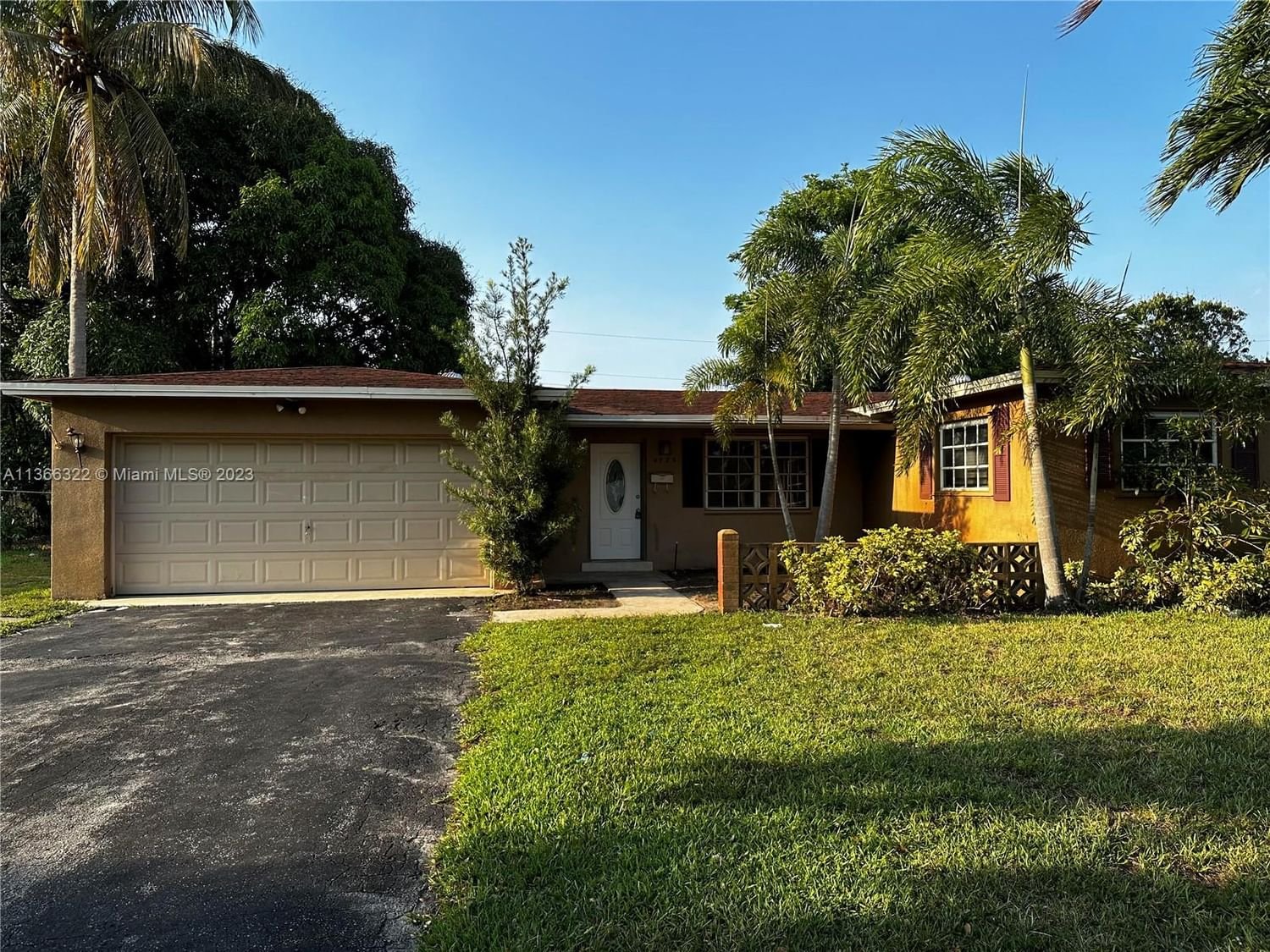 Real estate property located at 4775 6th St, Broward County, Plantation, FL