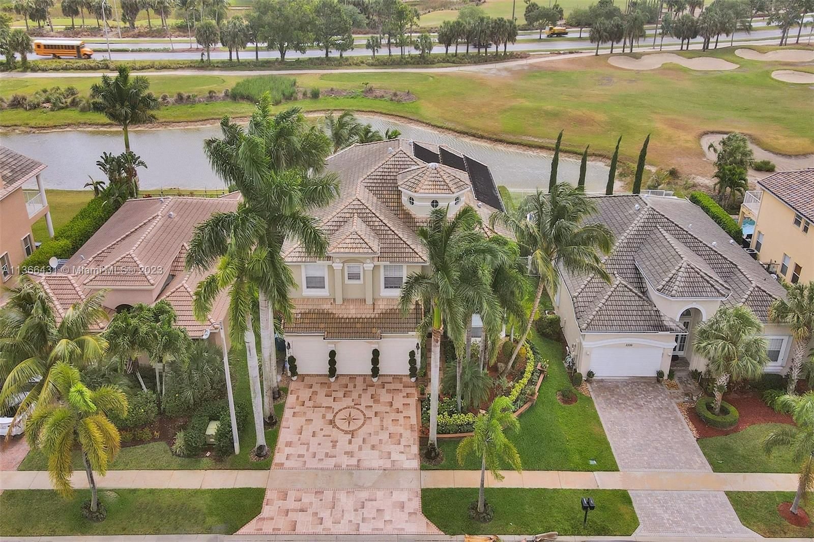 Real estate property located at 2301 Ridgewood Cir, Palm Beach County, Royal Palm Beach, FL