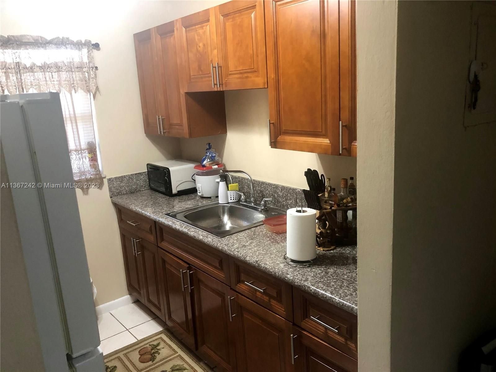 Real estate property located at 3265 Griffin Rd #204, Broward County, Dania Beach, FL