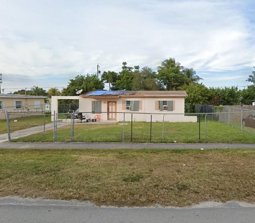 Real estate property located at 11001 224th St, Miami-Dade County, EAST DIXIE PARK 1ST ADDN, Miami, FL