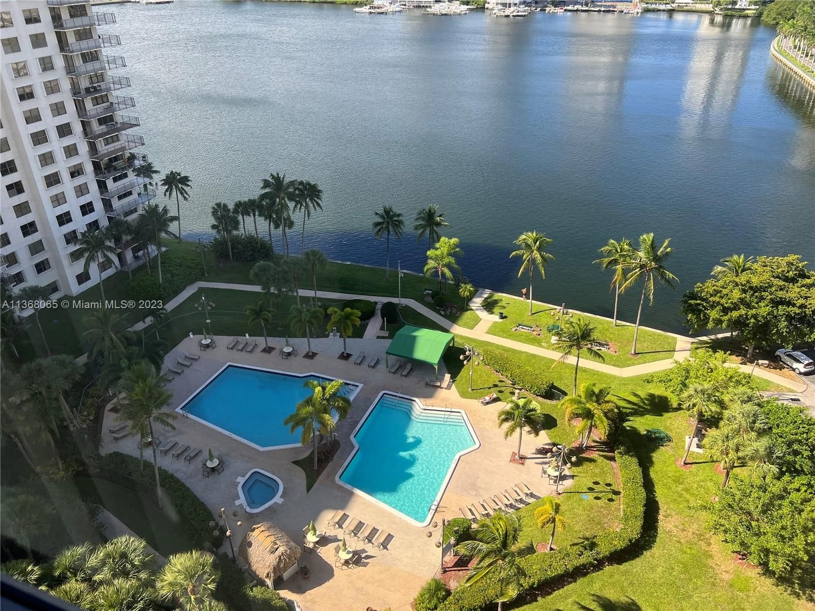 Real estate property located at 18181 31st Ct #1710, Miami-Dade County, Aventura, FL