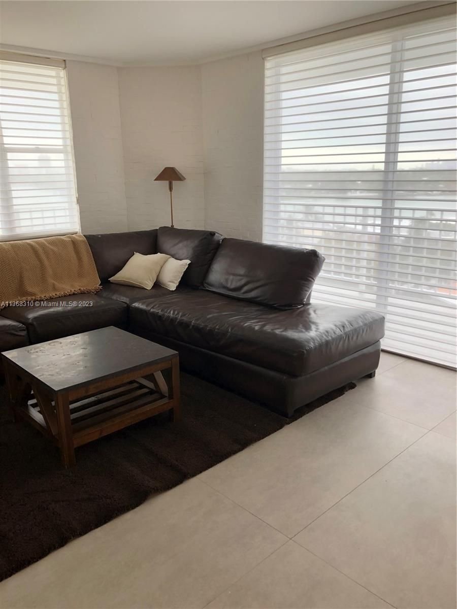 Real estate property located at 6900 Bay Dr #8D, Miami-Dade County, Miami Beach, FL
