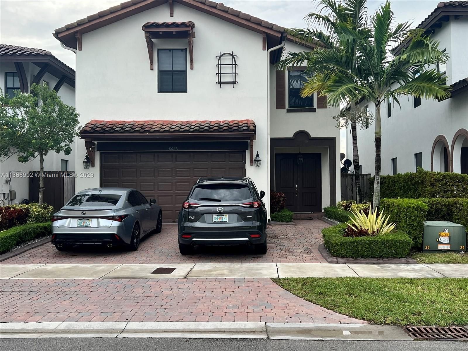 Real estate property located at 8626 NW 103 Ave, Miami-Dade County, Doral, FL