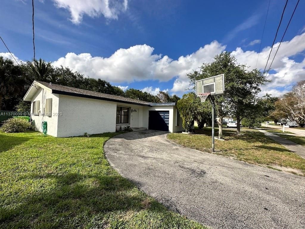 Real estate property located at 4715 115th Way, Broward County, Sunrise, FL