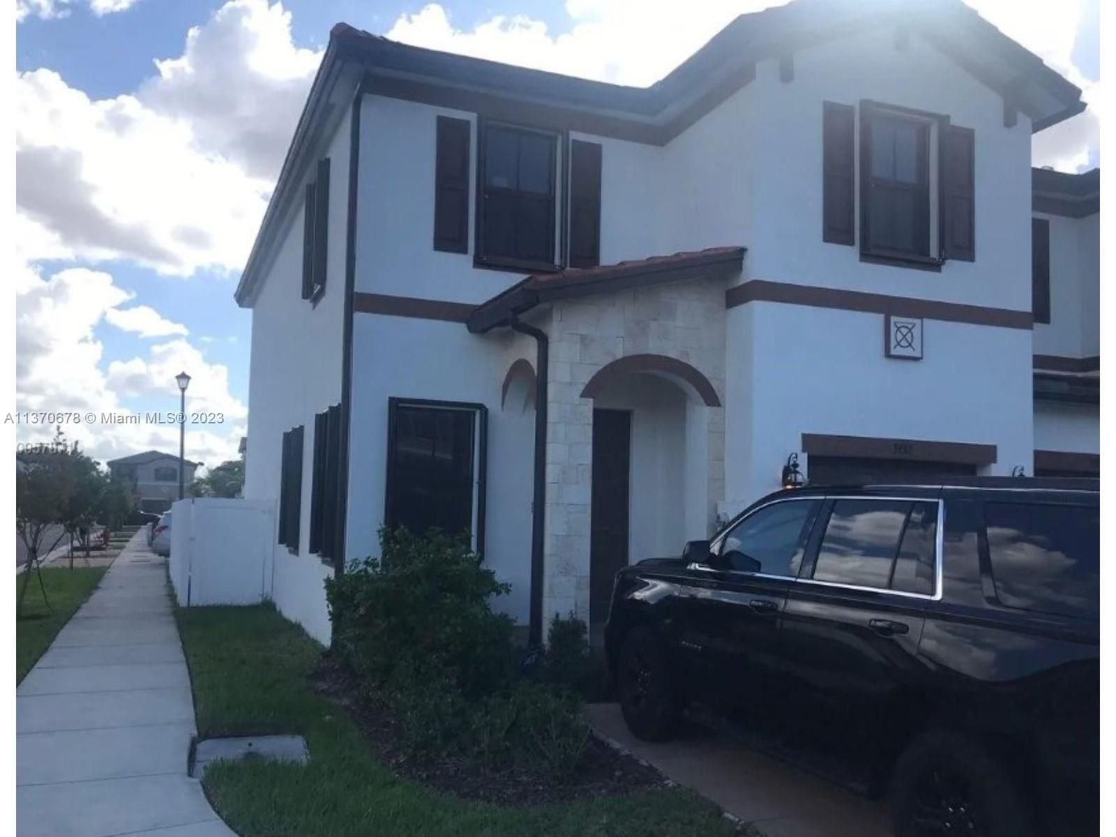 Real estate property located at 3432 104th Ter #3432, Miami-Dade County, Hialeah, FL