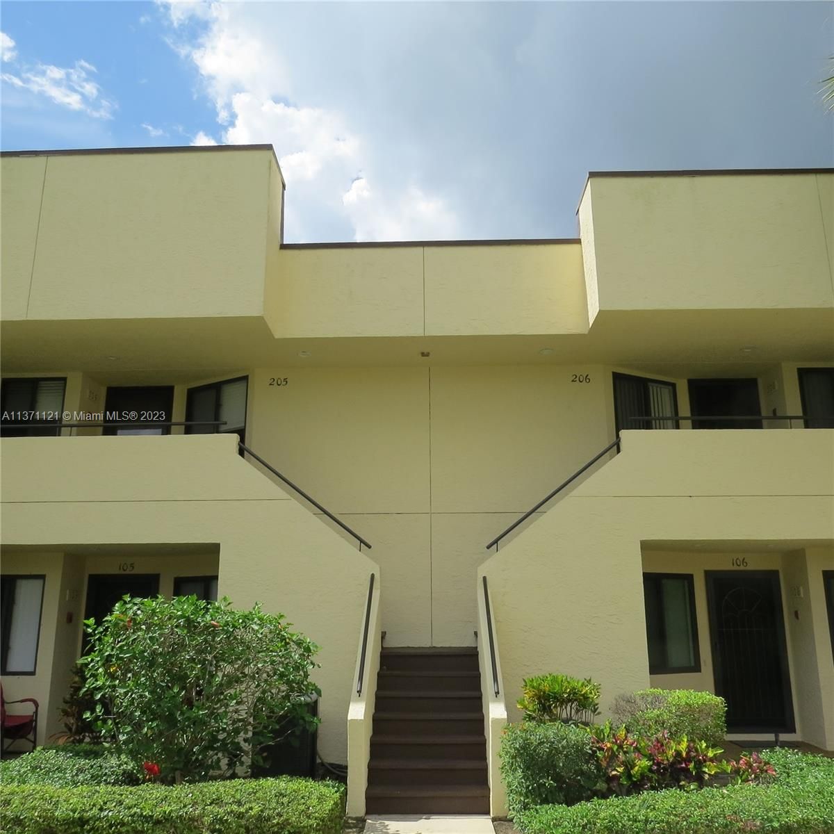 Real estate property located at 6940 Constitution Blvd #205, Martin County, Hobe Sound, FL