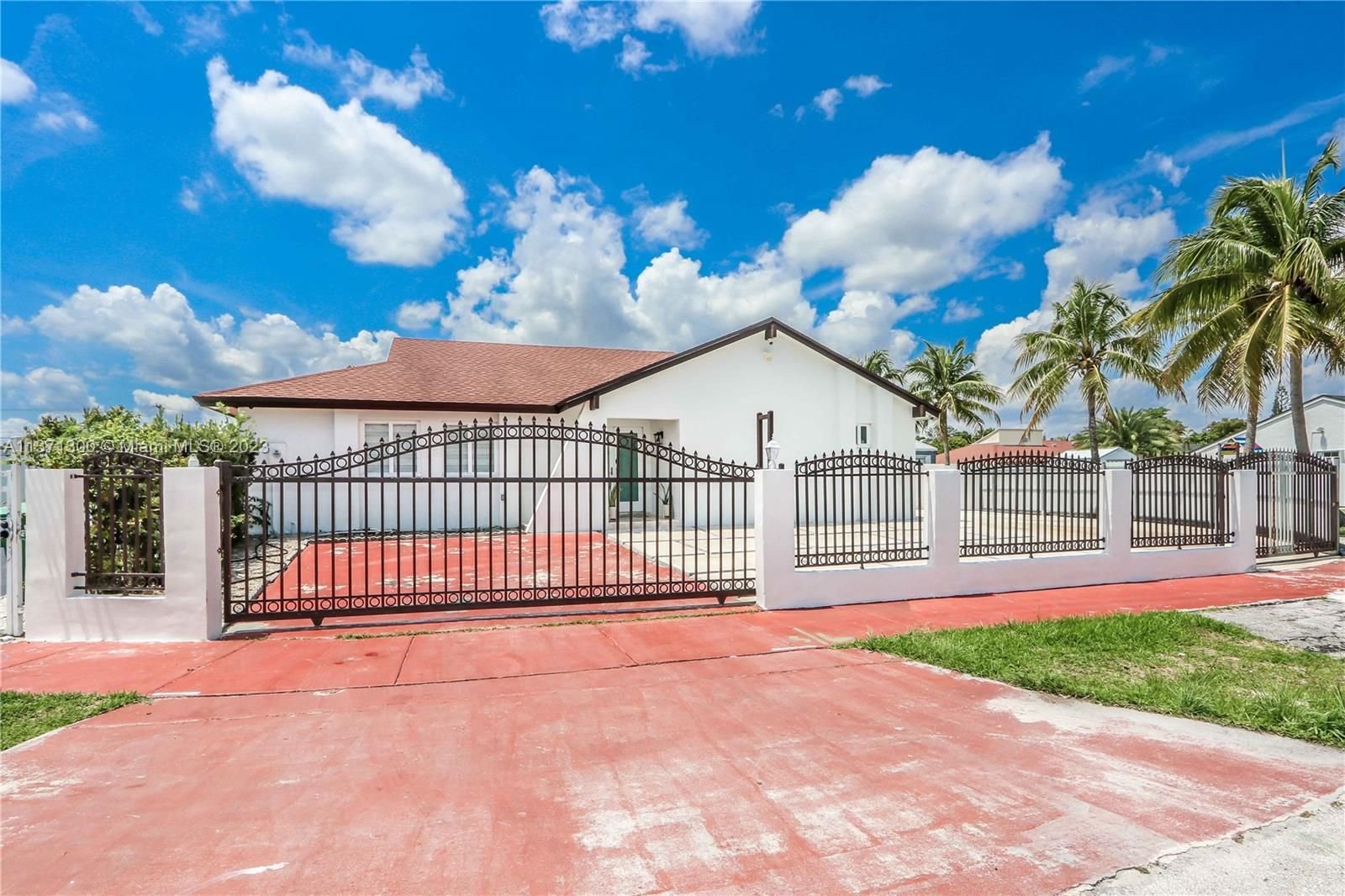 Real estate property located at 20610 125th Ct, Miami-Dade County, Miami, FL