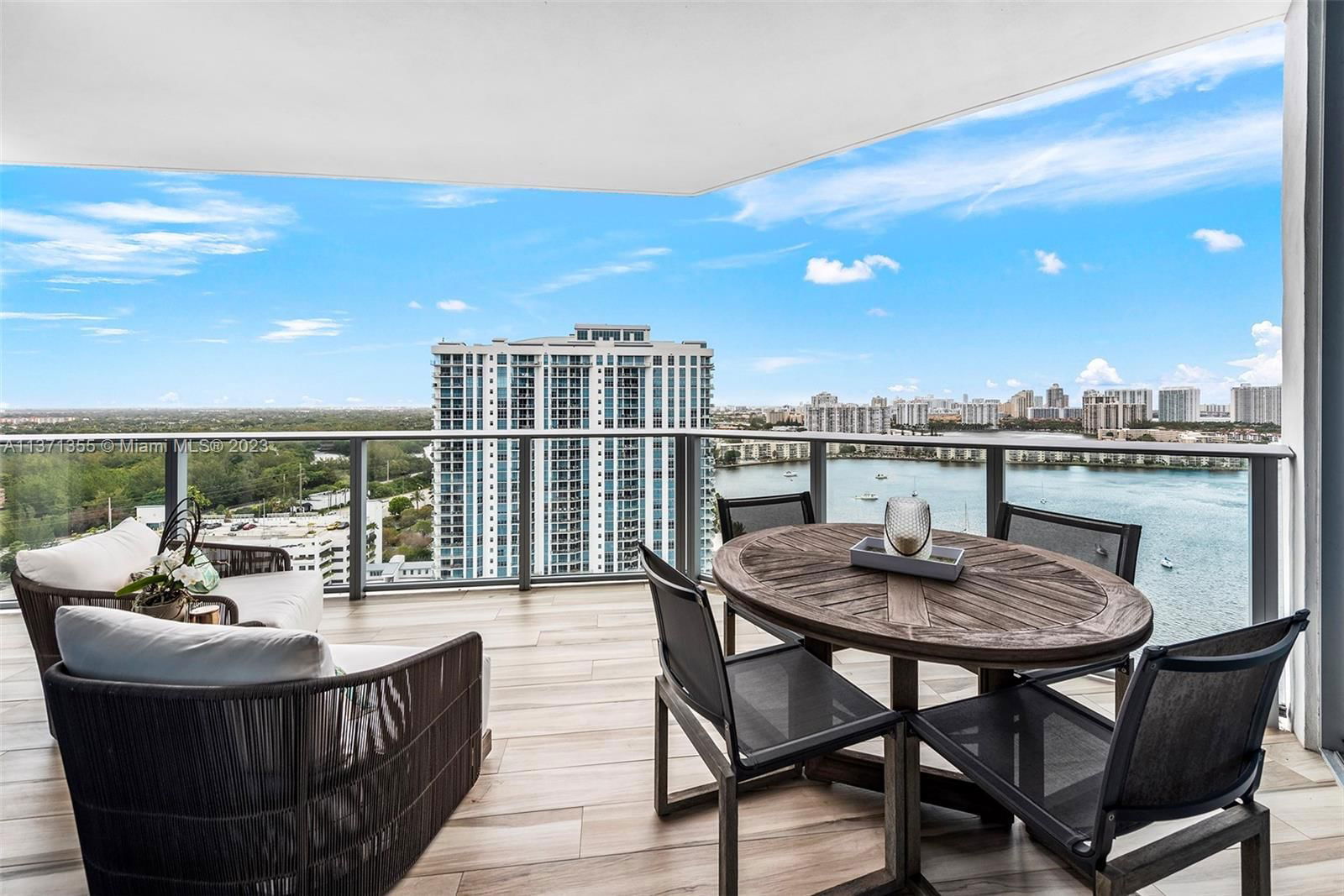 Real estate property located at 17111 Biscayne Blvd #2107, Miami-Dade County, MARINA PALMS RESIDENCES S, North Miami Beach, FL