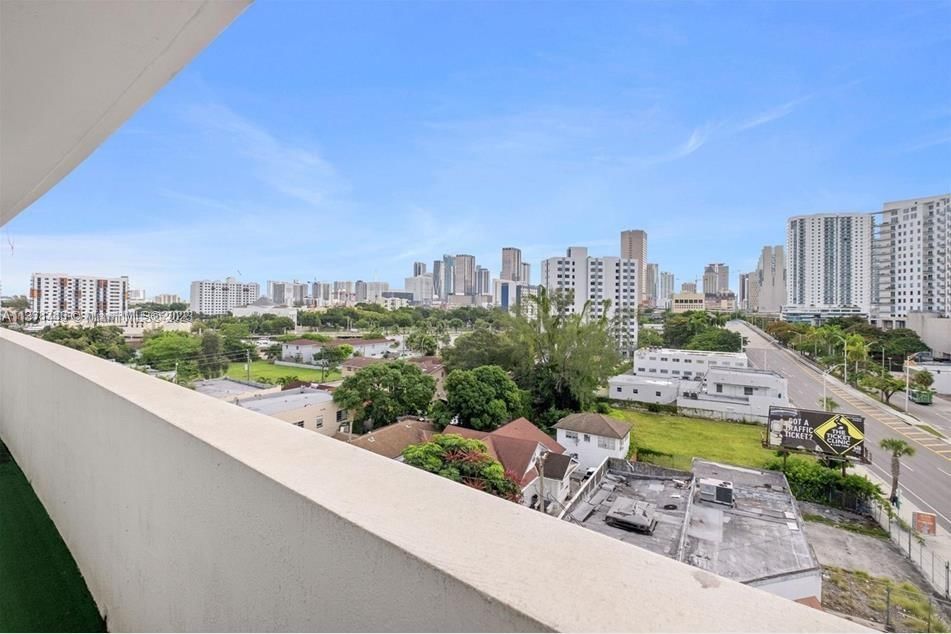 Real estate property located at 36 6th Ave #809, Miami-Dade County, Miami, FL