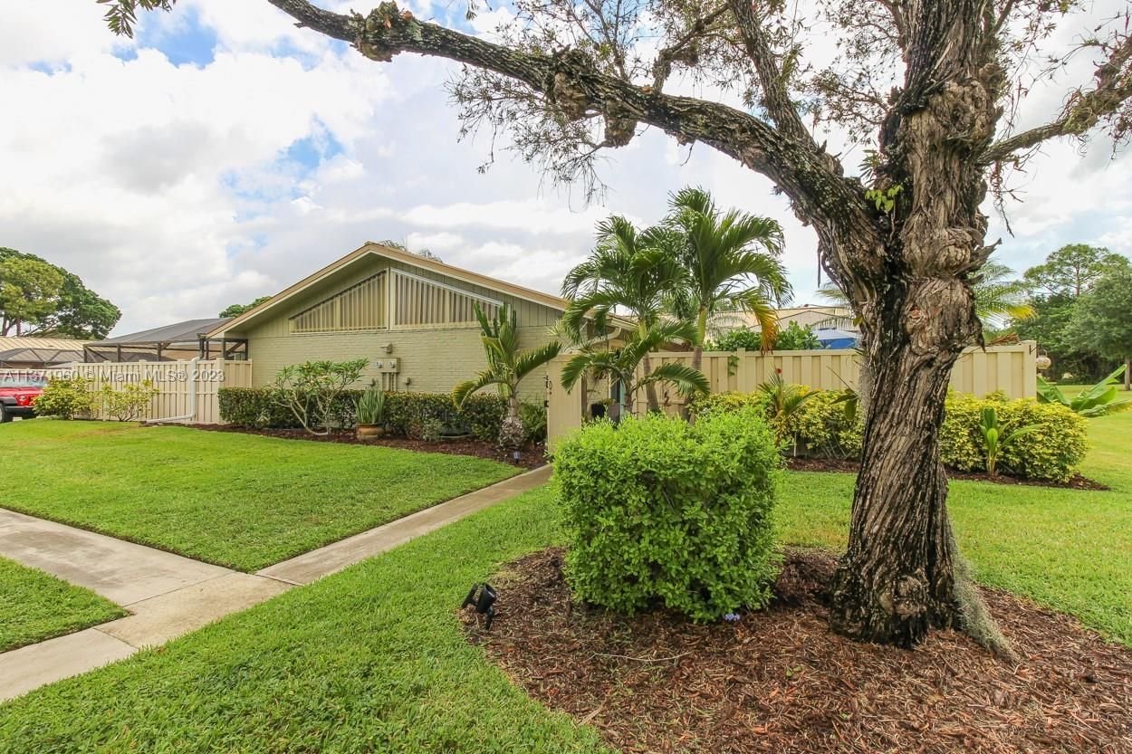 Real estate property located at 5748 Golden Eagle Cir, Palm Beach County, Palm Beach Gardens, FL