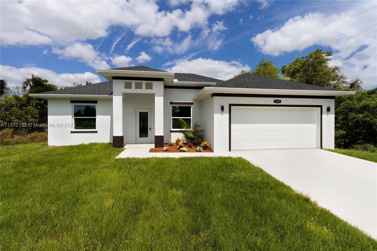 Real estate property located at 3802 2nd St, Lee County, Lehigh Acres, FL