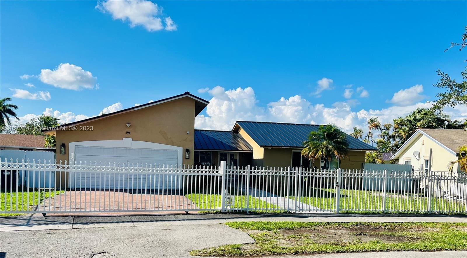 Real estate property located at 16510 103rd Pl, Miami-Dade County, Miami, FL