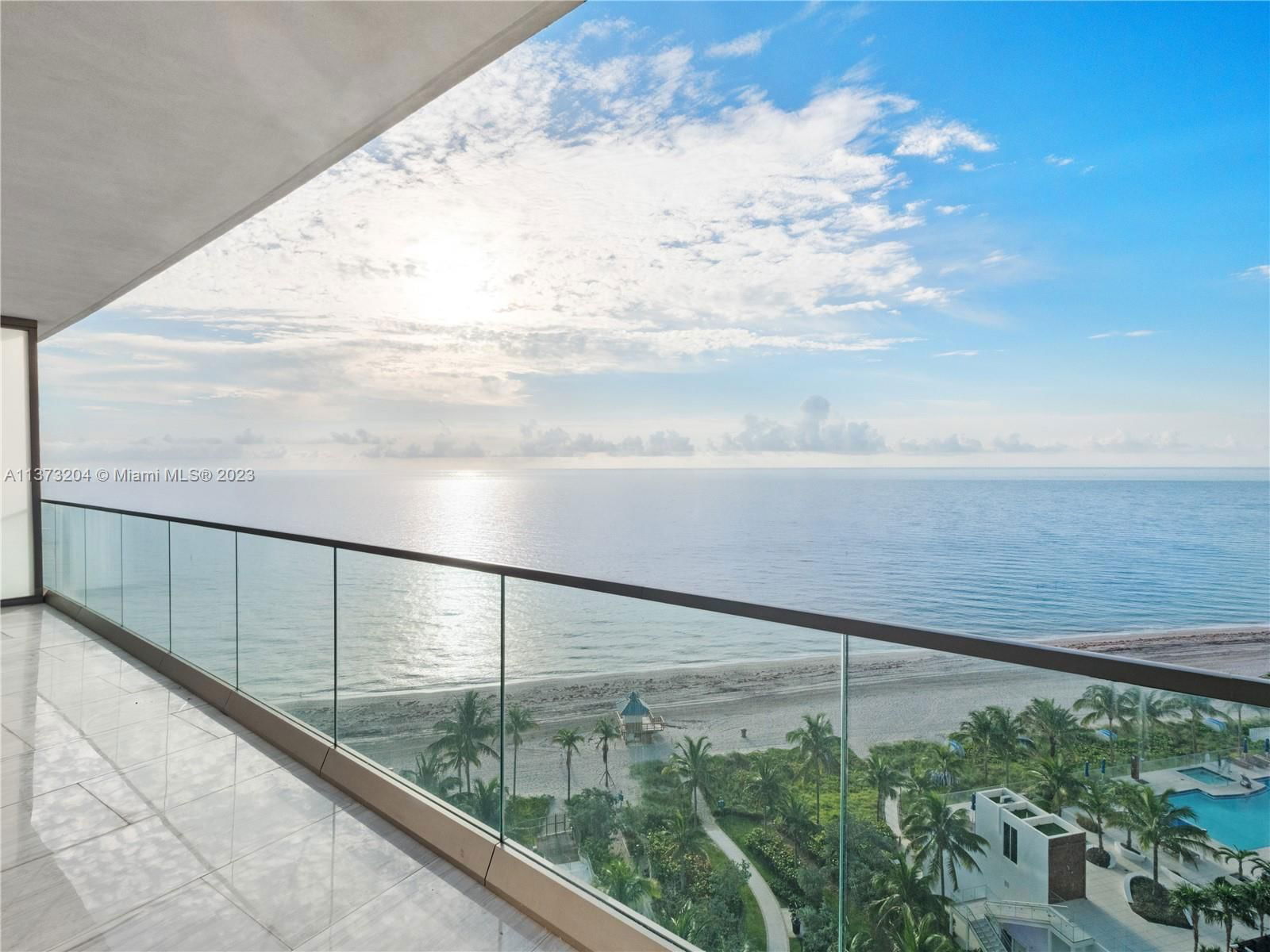 Real estate property located at 18975 Collins Ave #1004, Miami-Dade, 18975 COLLINS CONDO, Sunny Isles Beach, FL