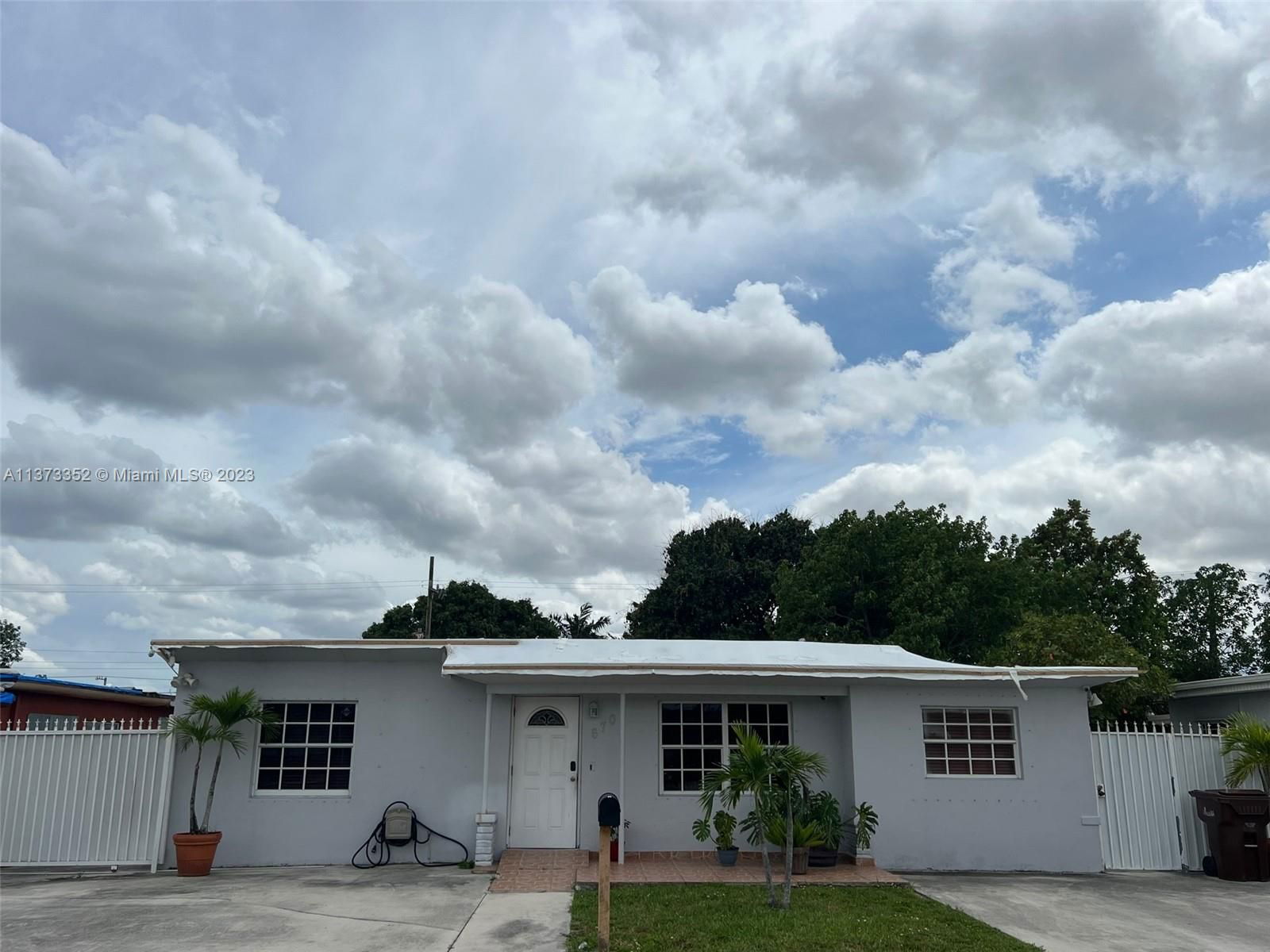 Real estate property located at 670 57th St, Miami-Dade County, 2ND REV PL SARATOGA HEIGH, Hialeah, FL