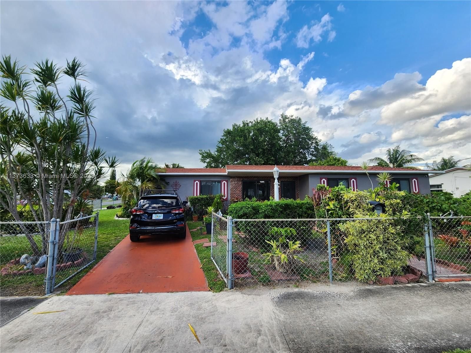 Real estate property located at 2861 175th St, Miami-Dade County, Miami Gardens, FL