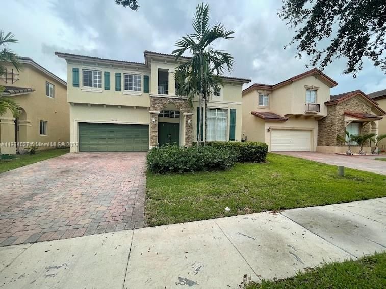 Real estate property located at 22524 94th Ct, Miami-Dade County, Cutler Bay, FL
