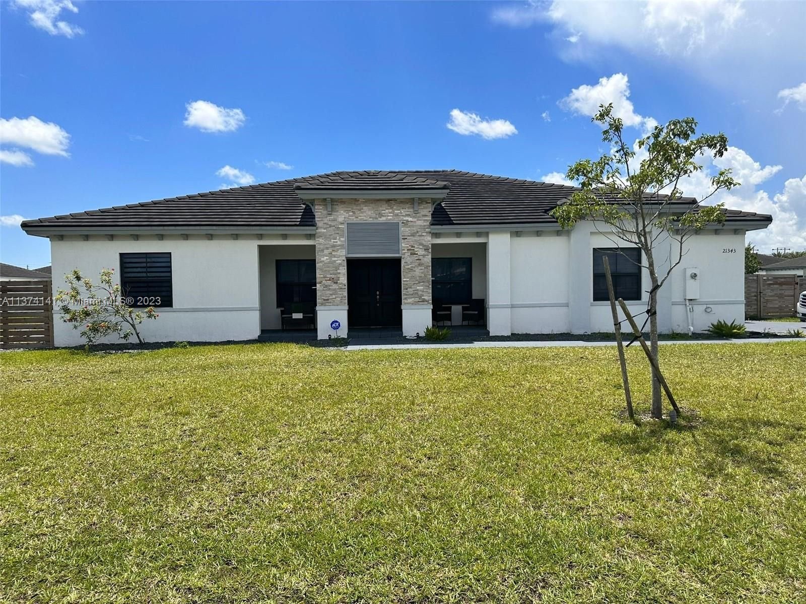 Real estate property located at 21343 132nd Pl, Miami-Dade County, Miami, FL