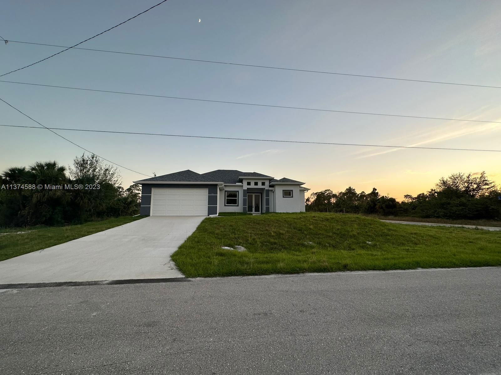 Real estate property located at 5423 Billings St, Lee County, Lehigh Acres, FL