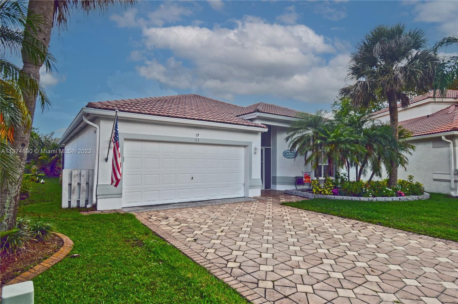 Real estate property located at 193 Alhambra Way, Broward County, Weston, FL