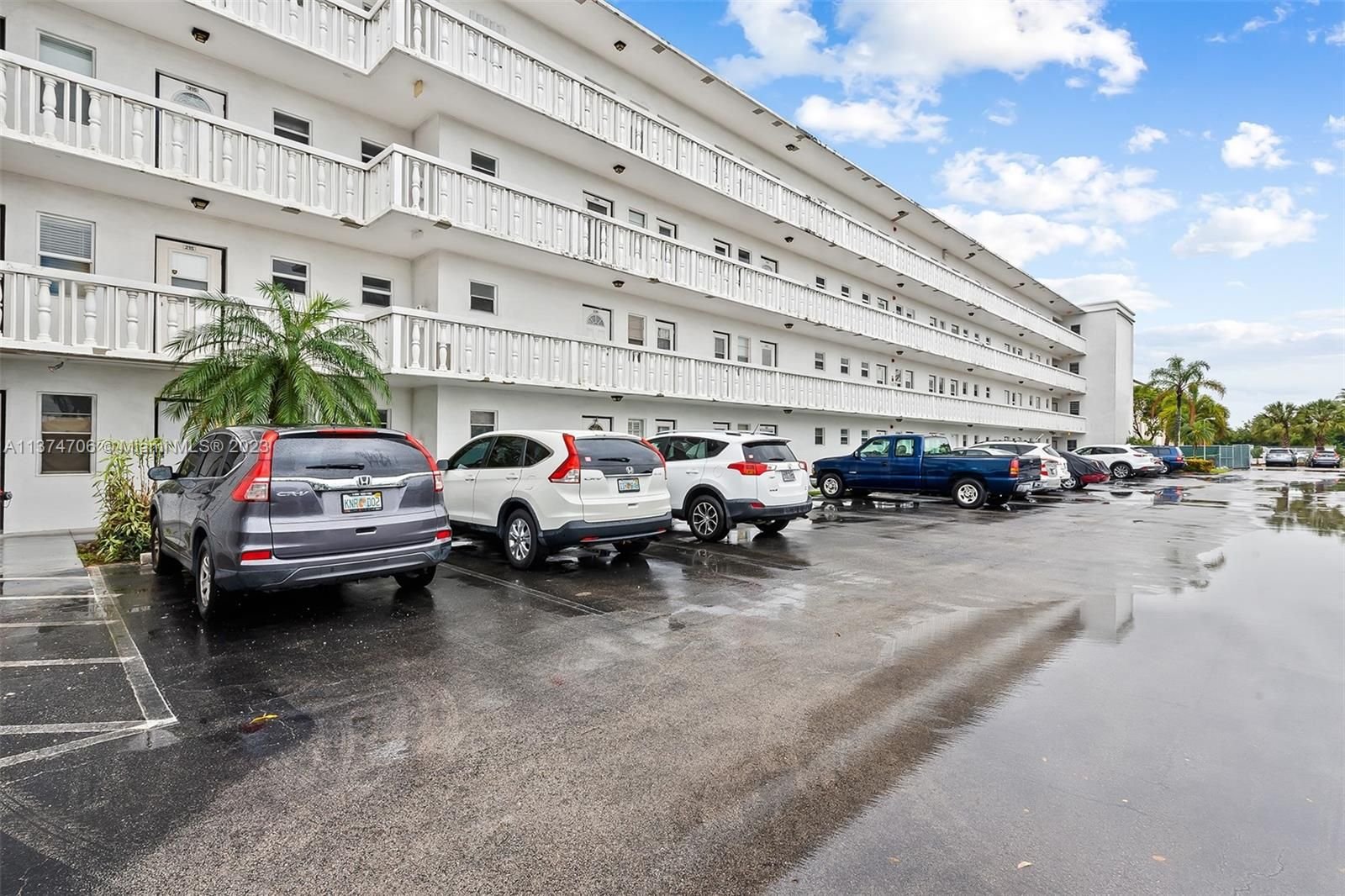 Real estate property located at 600 2nd St #415, Broward County, Dania Beach, FL