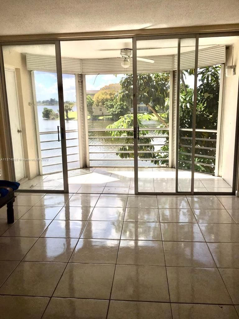 Real estate property located at 18900 14th Ave D206, Miami-Dade County, Miami, FL