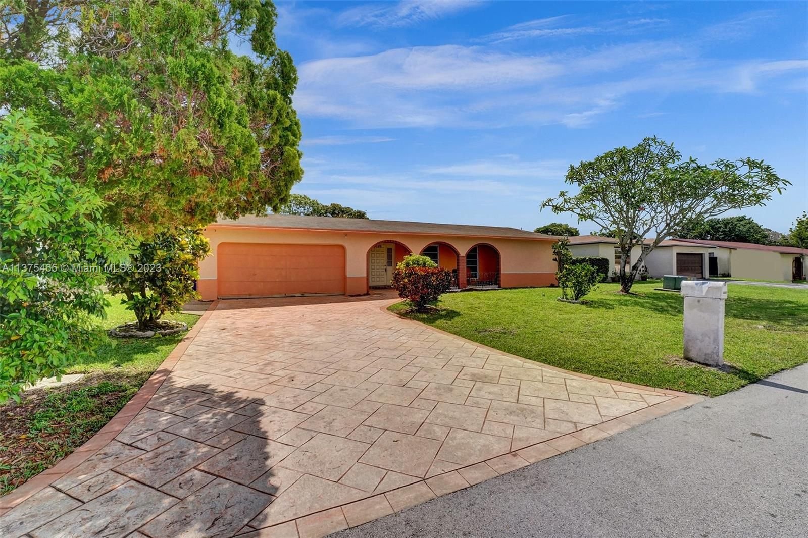 Real estate property located at 3205 Dolphin Dr, Broward County, Miramar, FL