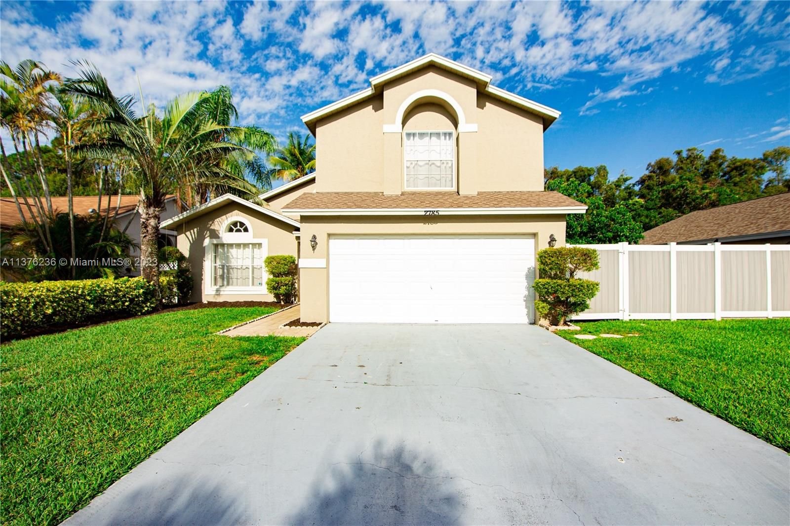 Real estate property located at 2785 Foxhall Dr W, Palm Beach County, West Palm Beach, FL