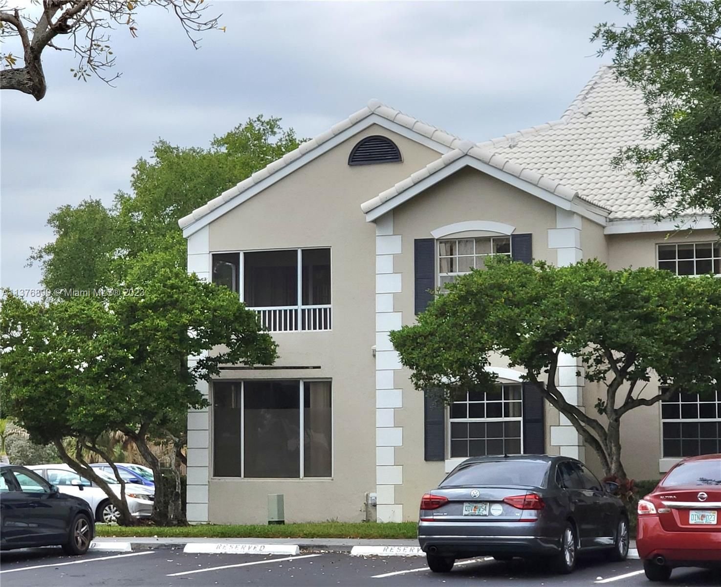 Real estate property located at 2871 Oakland Forest Dr #202, Broward County, Oakland Park, FL