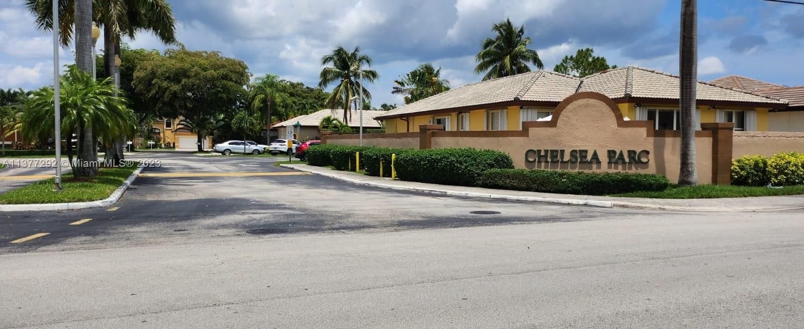 Real estate property located at 16139 68th Ter, Miami-Dade County, Miami, FL