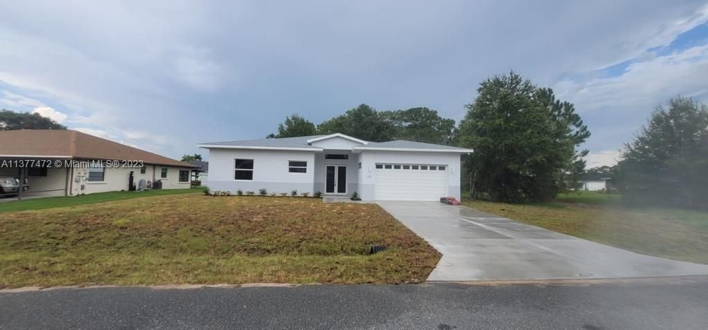 Real estate property located at 135 Blue Moon, Highlands County, Lake Placid, FL