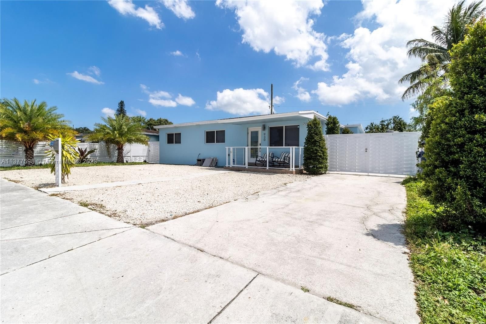 Real estate property located at 930 Oriental Blvd, Miami-Dade County, Opa-locka, FL