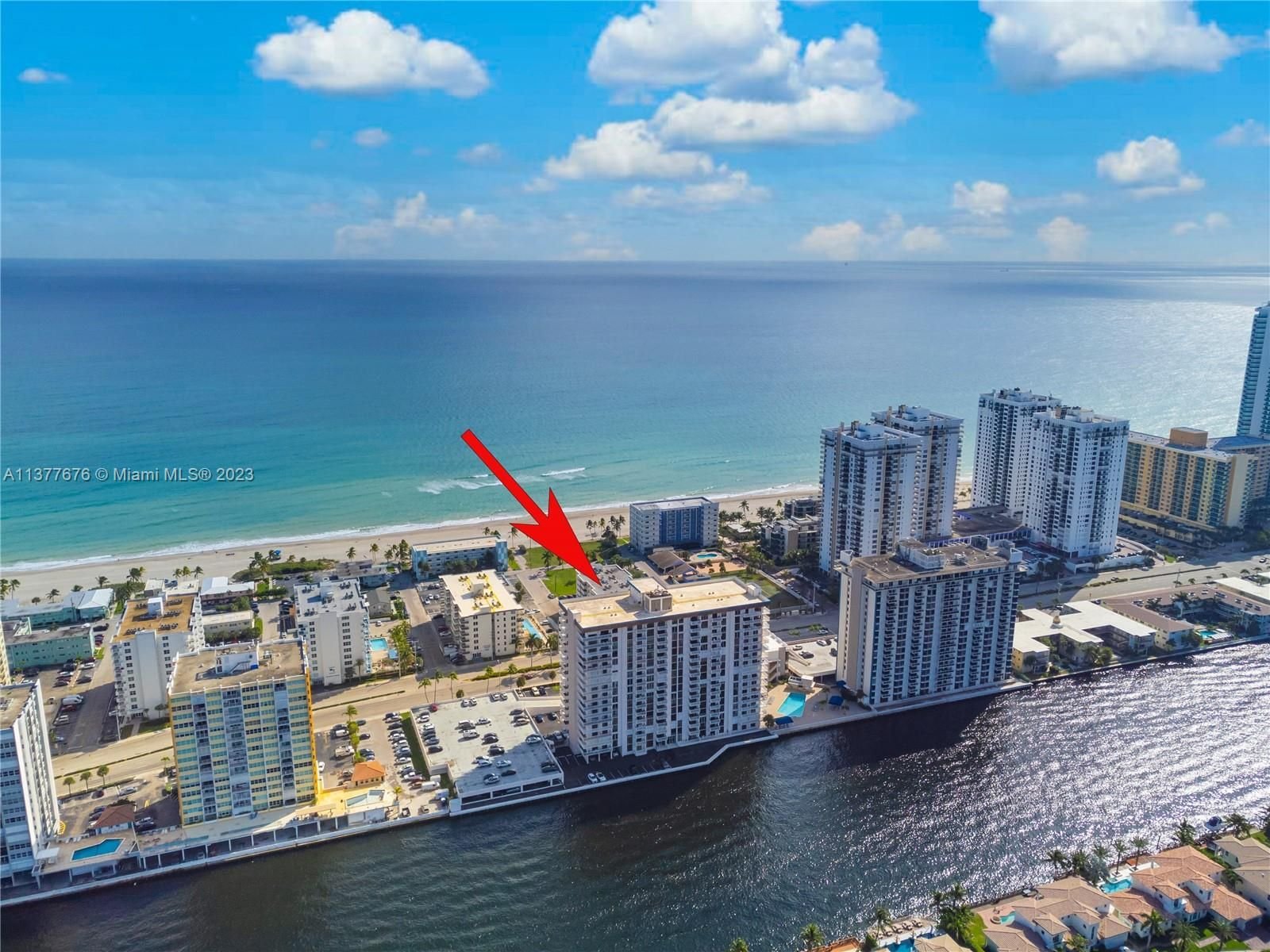 Real estate property located at 1500 Ocean Dr #10H, Broward County, Hollywood, FL