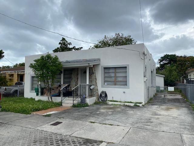 Real estate property located at 3500 16th St, Miami-Dade County, Miami, FL