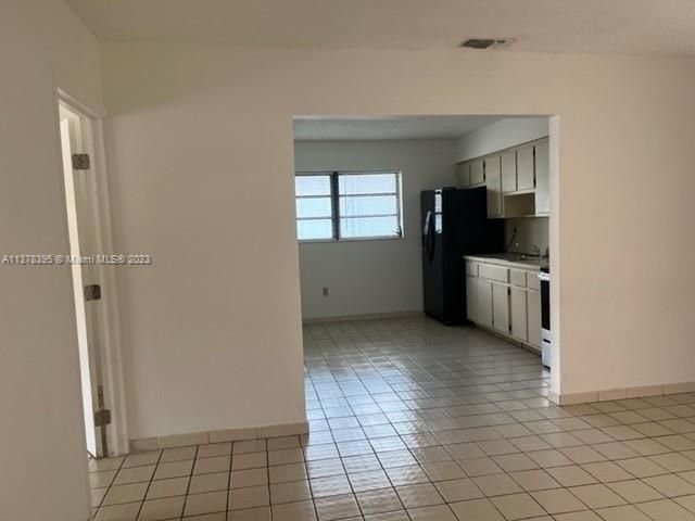 Real estate property located at 1302 44th Pl #1302, Miami-Dade County, Hialeah, FL