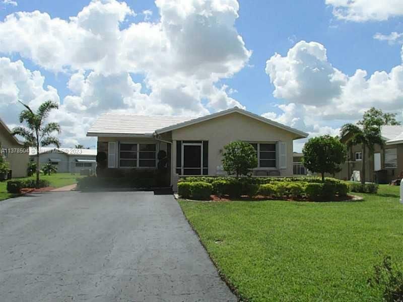Real estate property located at 7302 Westwood Dr, Broward County, Tamarac, FL