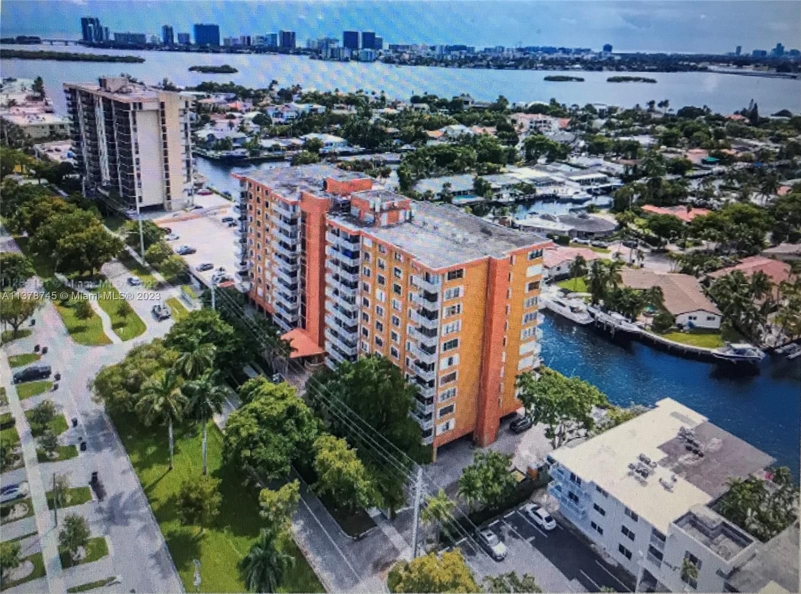 Real estate property located at 2450 135th St #1010, Miami-Dade County, North Miami, FL