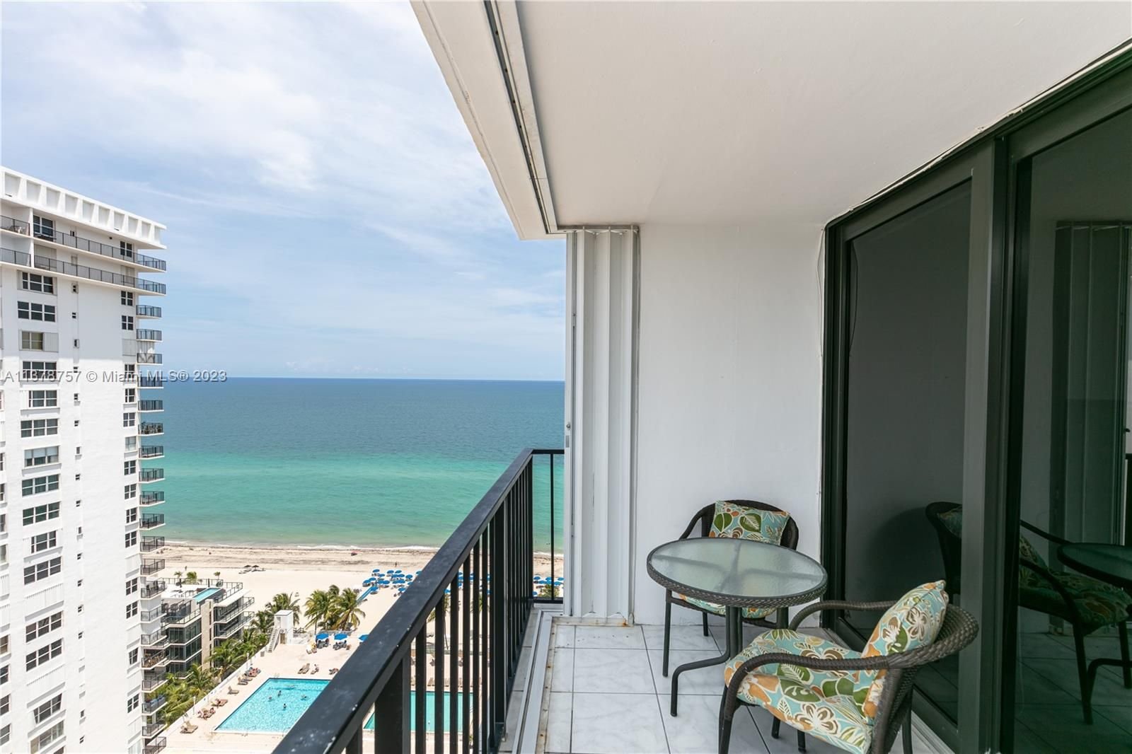 Real estate property located at 2401 Ocean Dr #2304, Broward County, Hollywood, FL