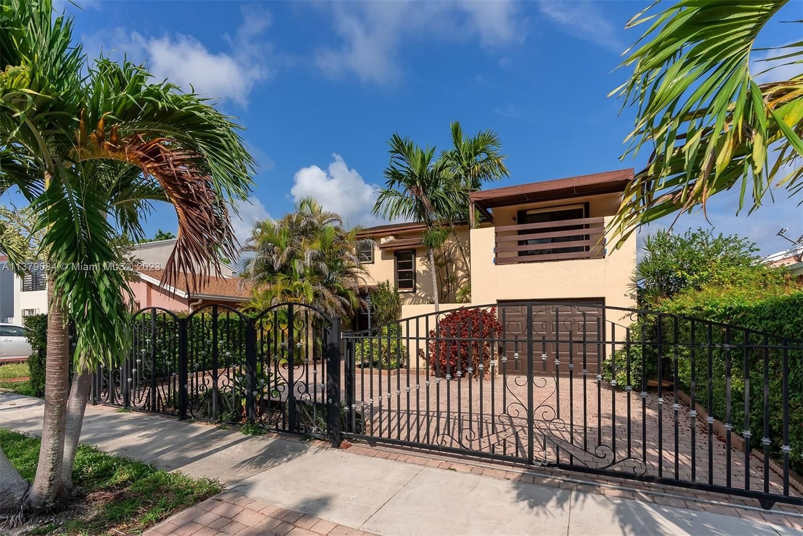Real estate property located at 5672 130th Ave, Miami-Dade County, Miami, FL