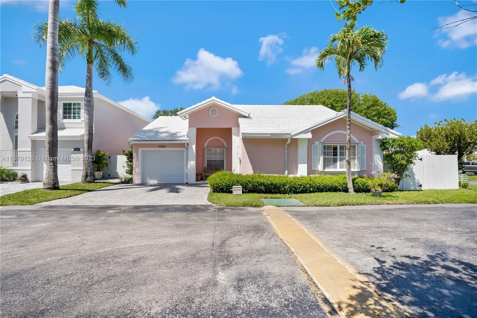 Real estate property located at 11251 64th Ln, Miami-Dade County, Miami, FL
