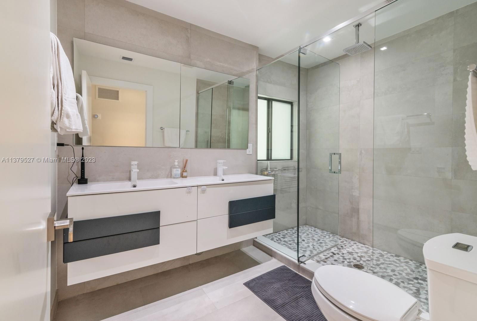 Real estate property located at 4235 Prairie Ave, Miami-Dade County, Miami Beach, FL