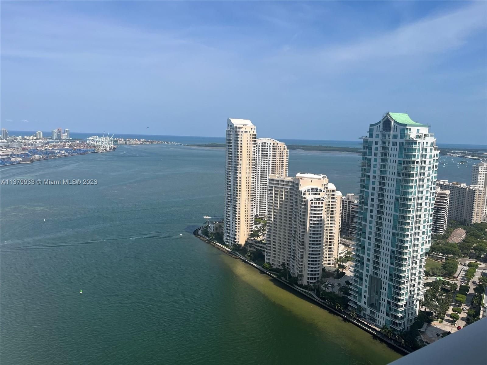Real estate property located at 300 Biscayne Blvd PH-3906, Miami-Dade County, Miami, FL