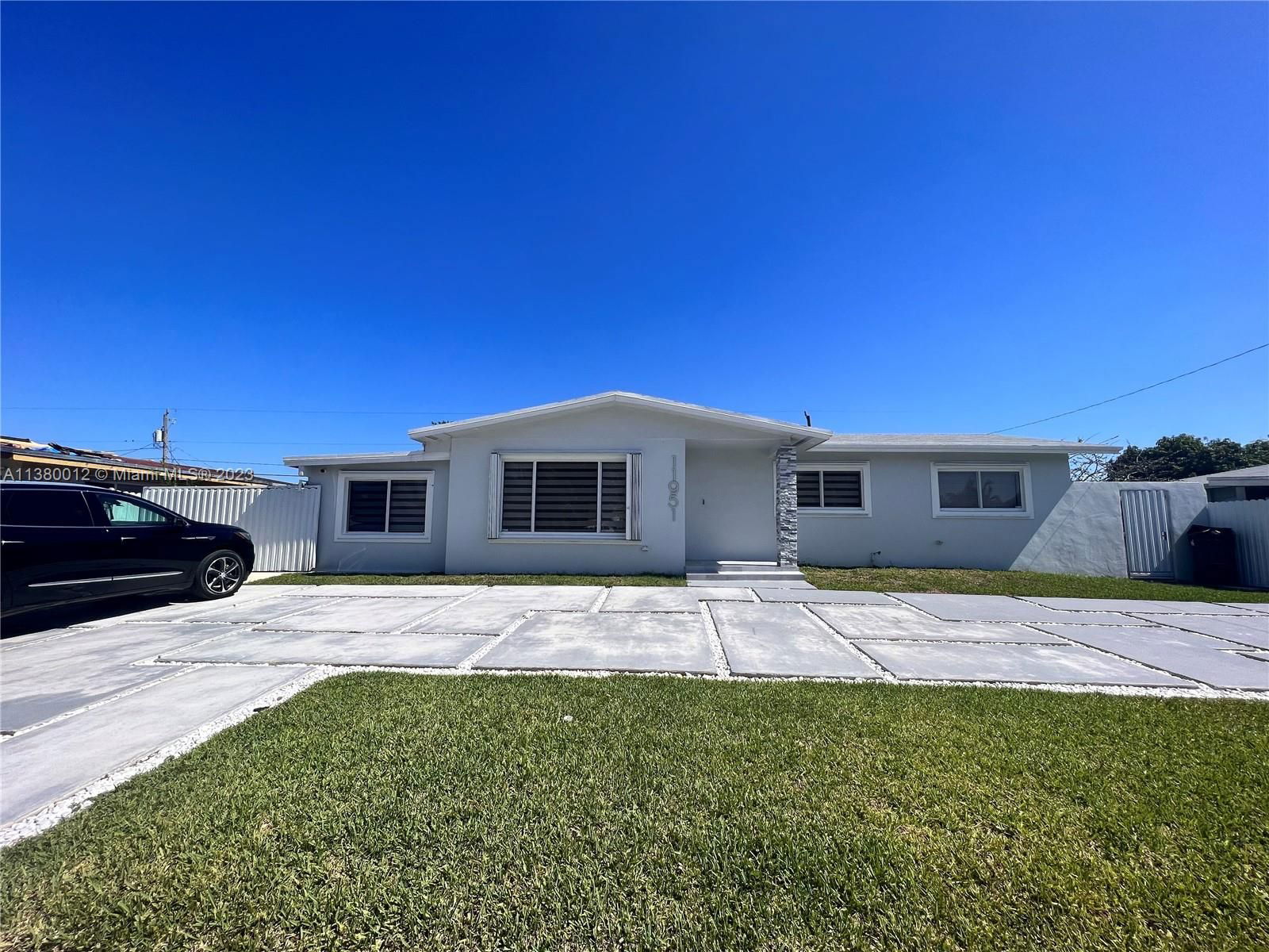 Real estate property located at 11951 177th Ter, Miami-Dade County, Miami, FL