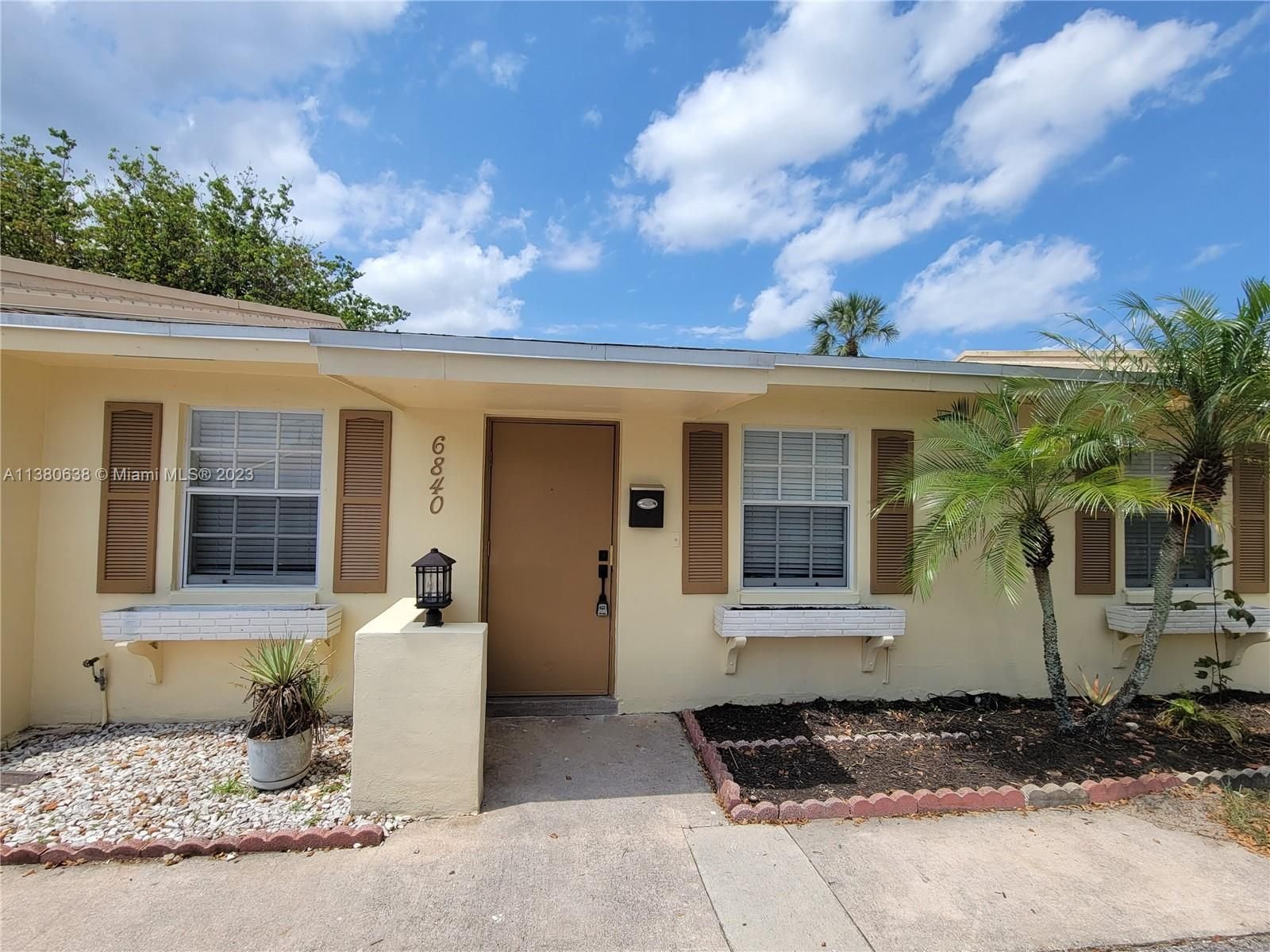 Real estate property located at 6840 31st Ave #7D, Broward County, Fort Lauderdale, FL