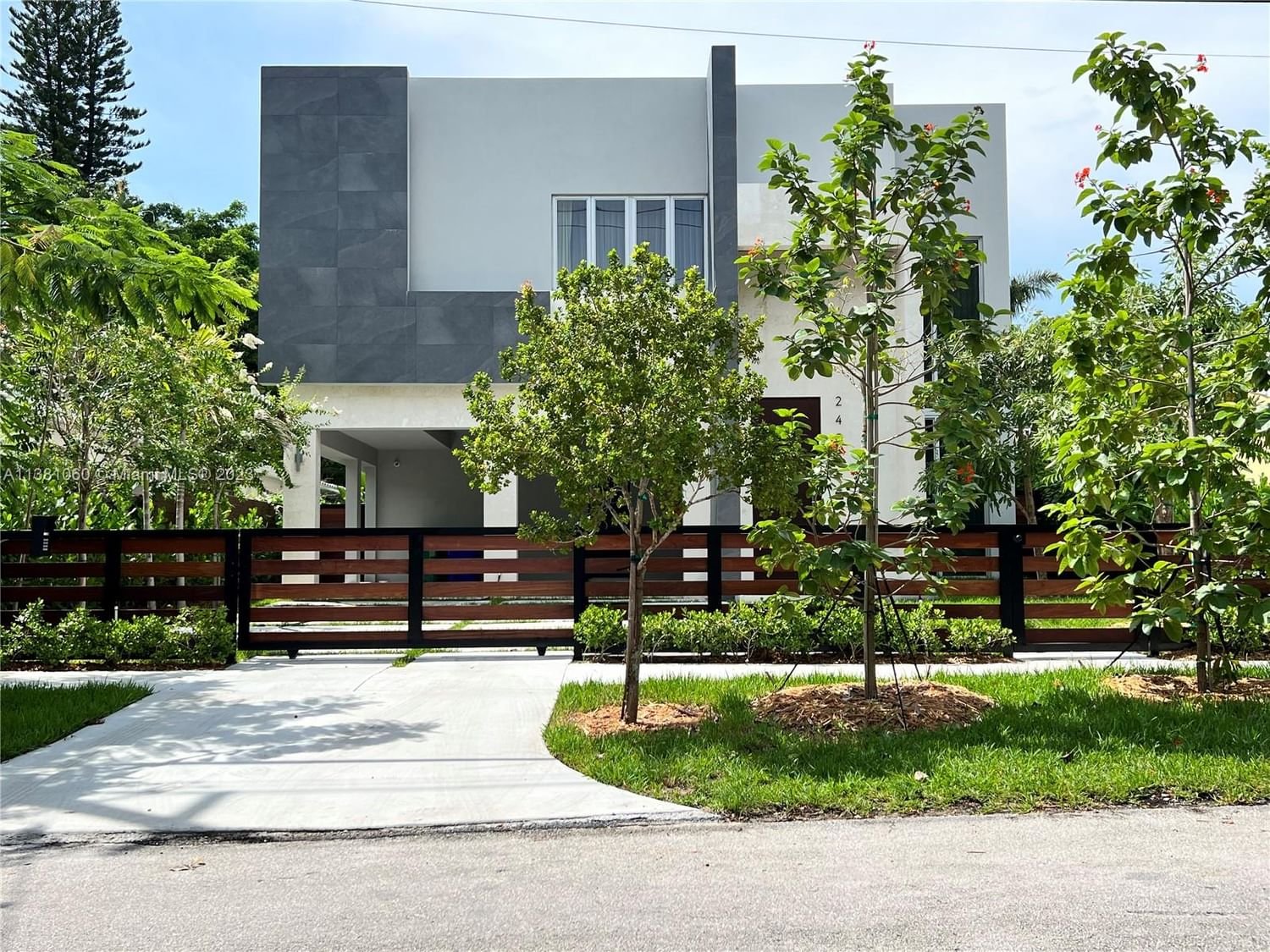 Real estate property located at 2495 Trapp Ave., Miami-Dade County, Miami, FL