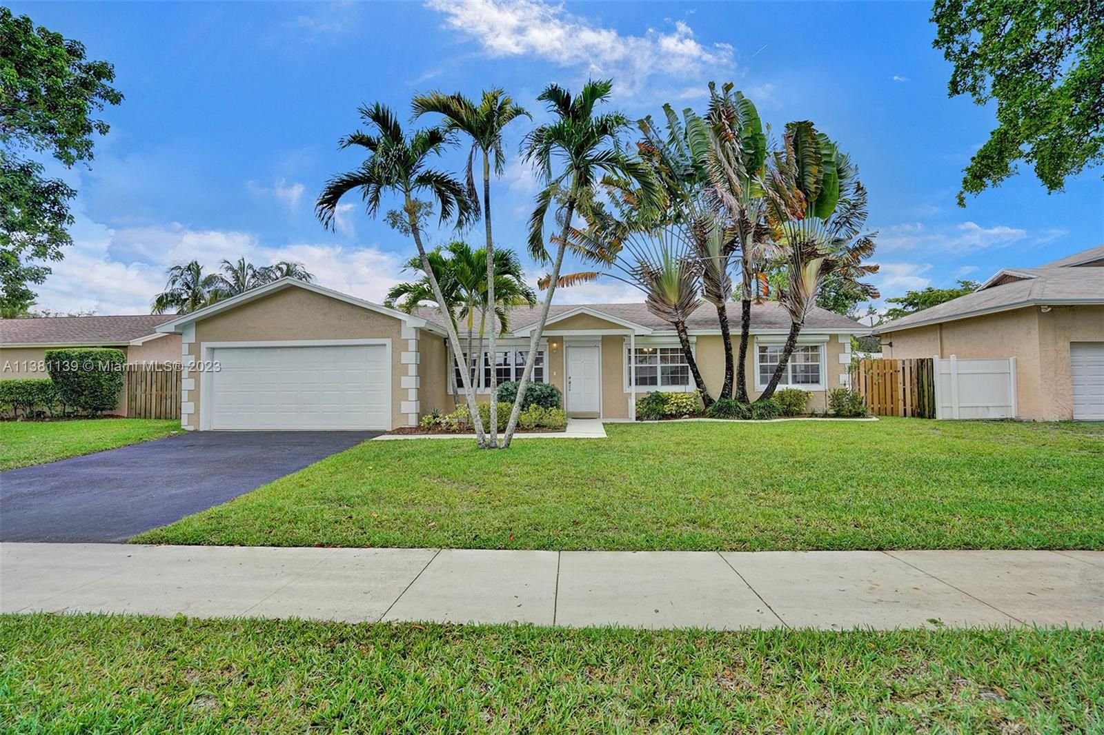 Real estate property located at 11539 56th St, Broward County, Cooper City, FL