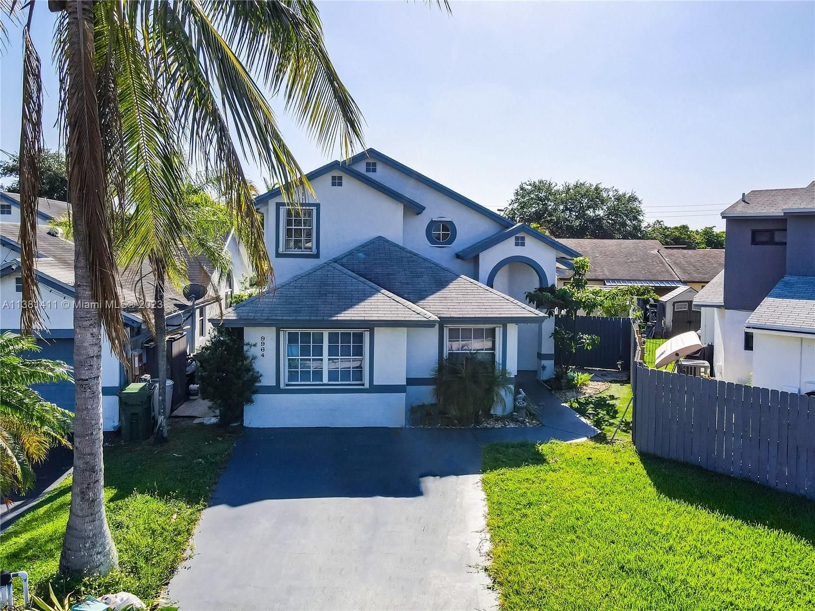 Real estate property located at 9964 Sw 16th St, Broward County, Pembroke Pines, FL